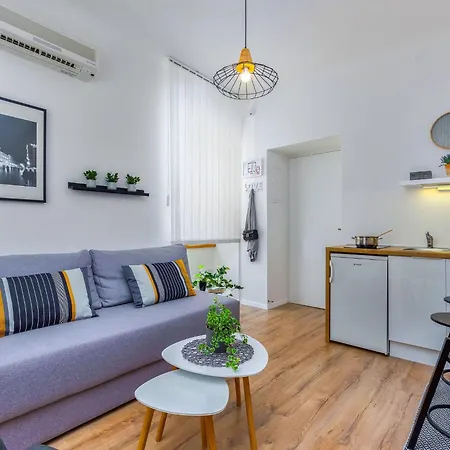 Zentrum Terra I By Interhome Appartement *
