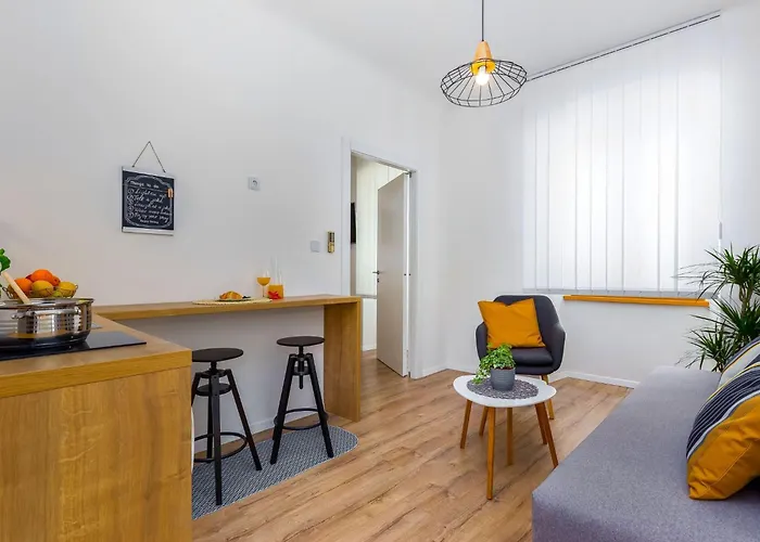 Zentrum Terra I By Interhome *