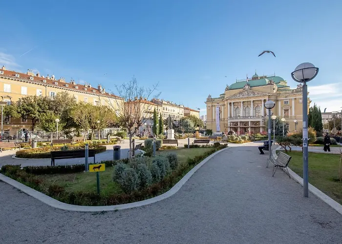 Zentrum Terra I By Interhome 리예카